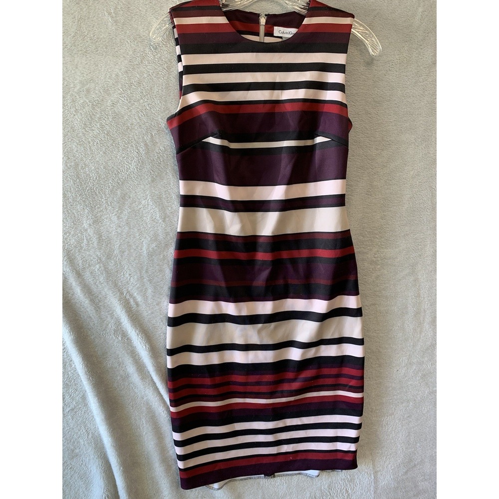 Calvin Klein Sheath Dress Womens 2 Burgundy Black Striped Sleeveless Excellent